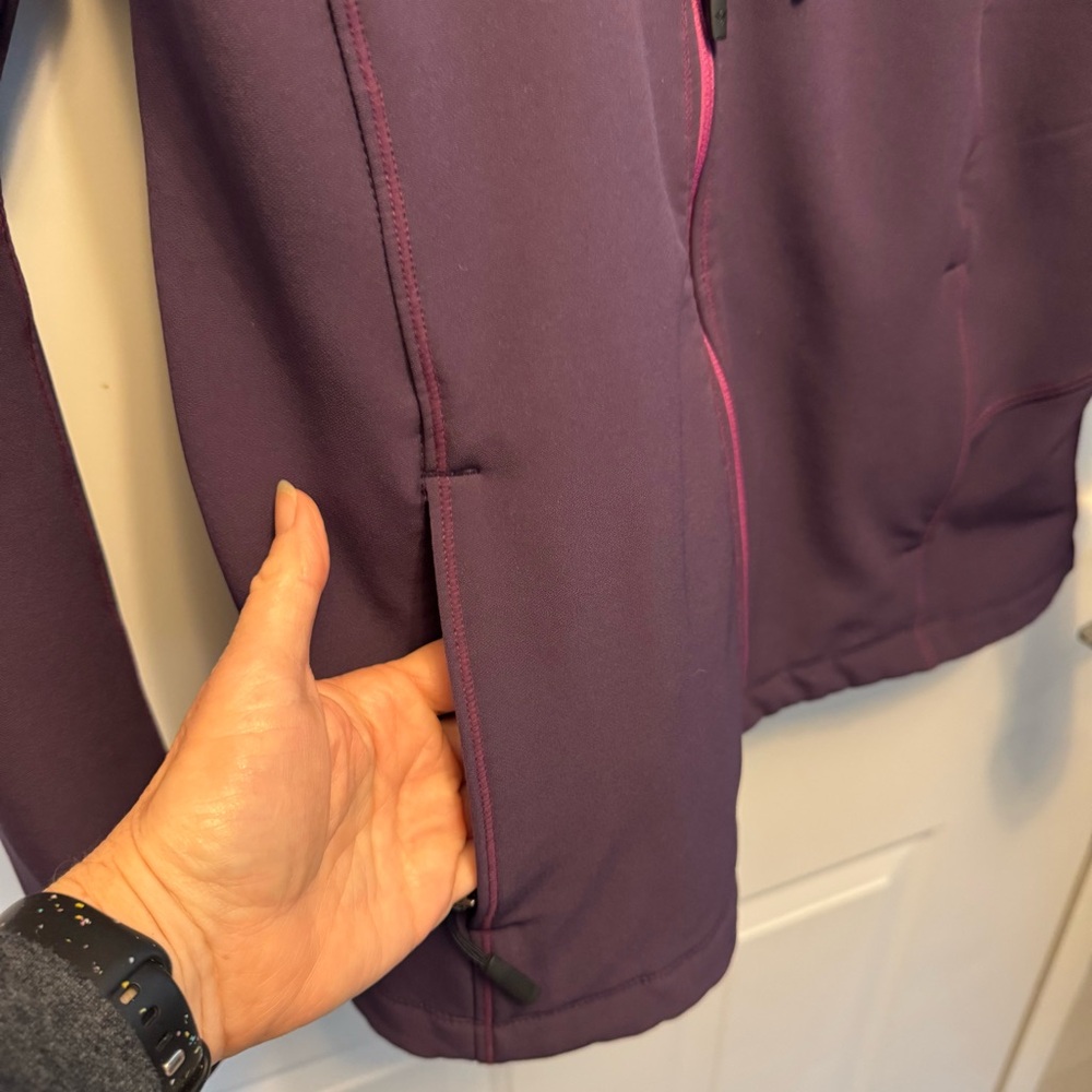 Columbia Women's Deep Purple Ski Jacket - Picture 4 of 6